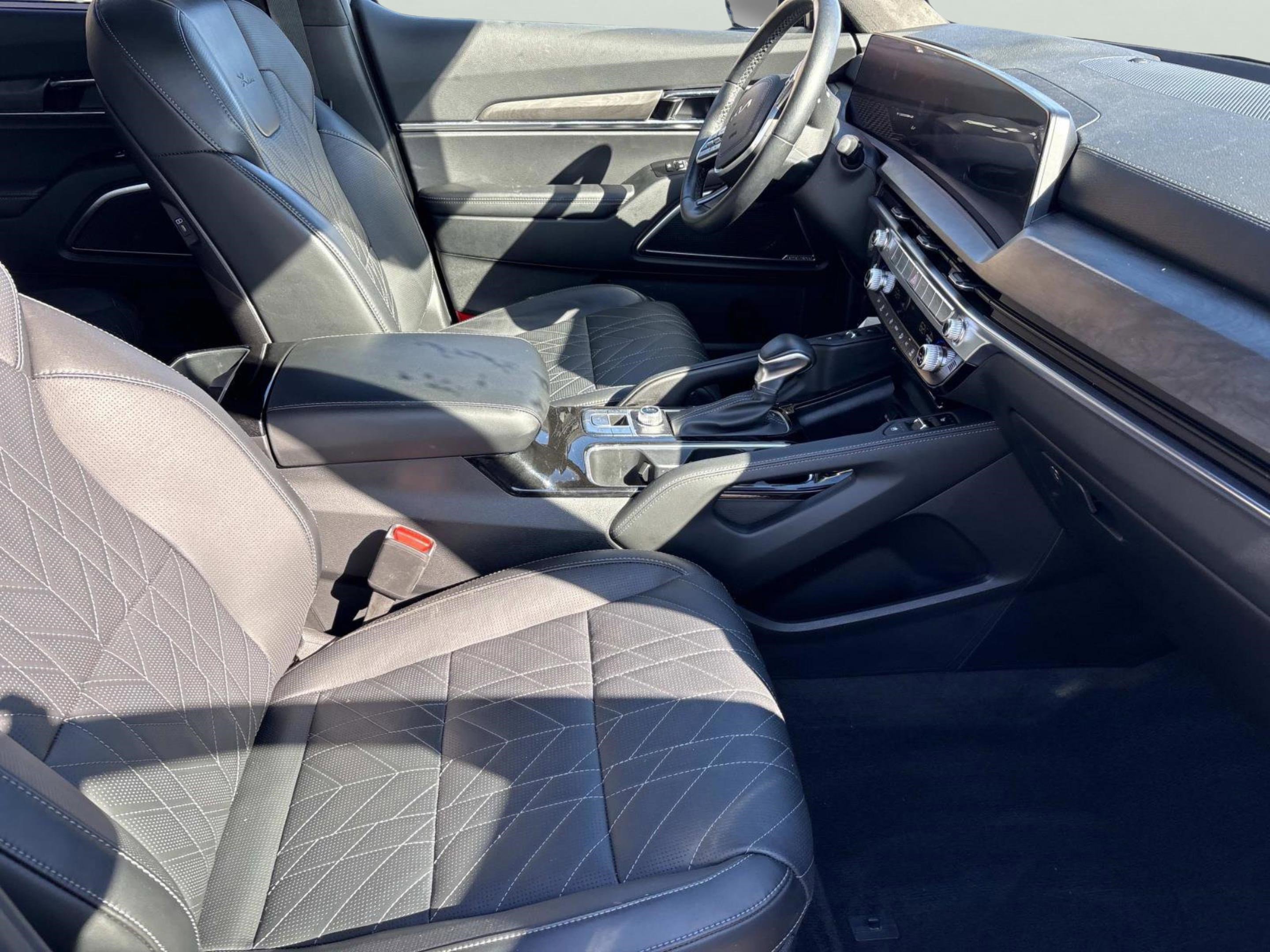 Used 2025 Kia Telluride SX Prestige X-Line image 23