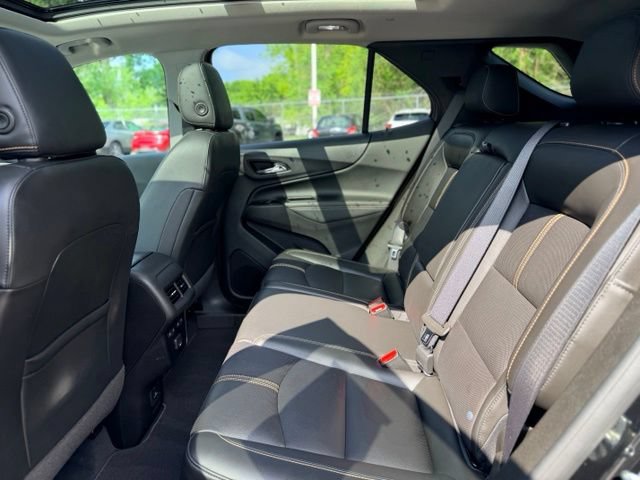 Used 2022 Chevrolet Equinox Premier FWD image 28