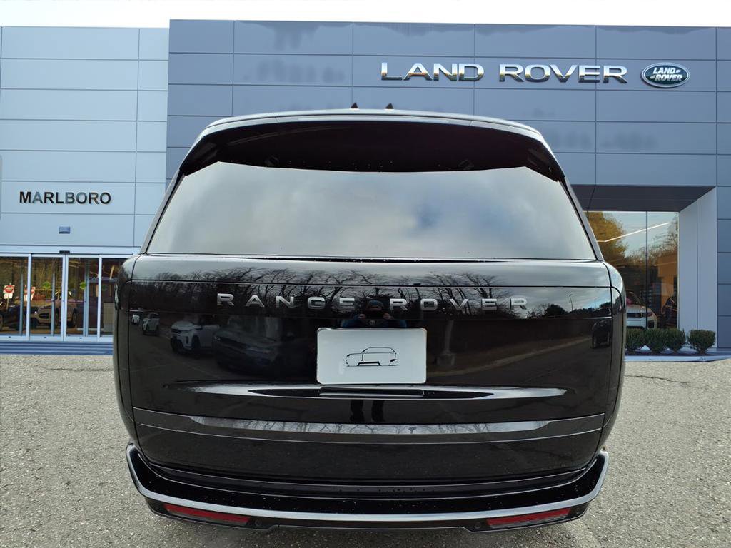 New 2026 Land Rover Range Rover SE image 7