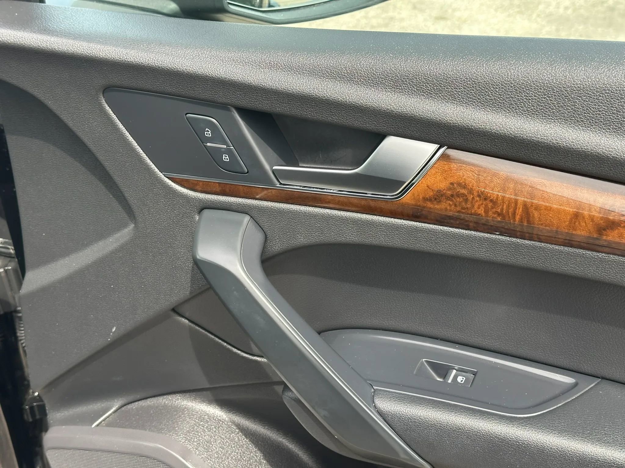 Used 2018 Audi Q5 2.0T Premium Plus image 21