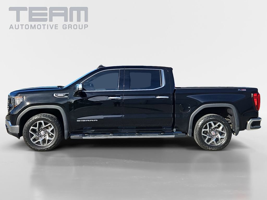 Used 2023 GMC Sierra 1500 SLT w/ SLT Premium Package image 4