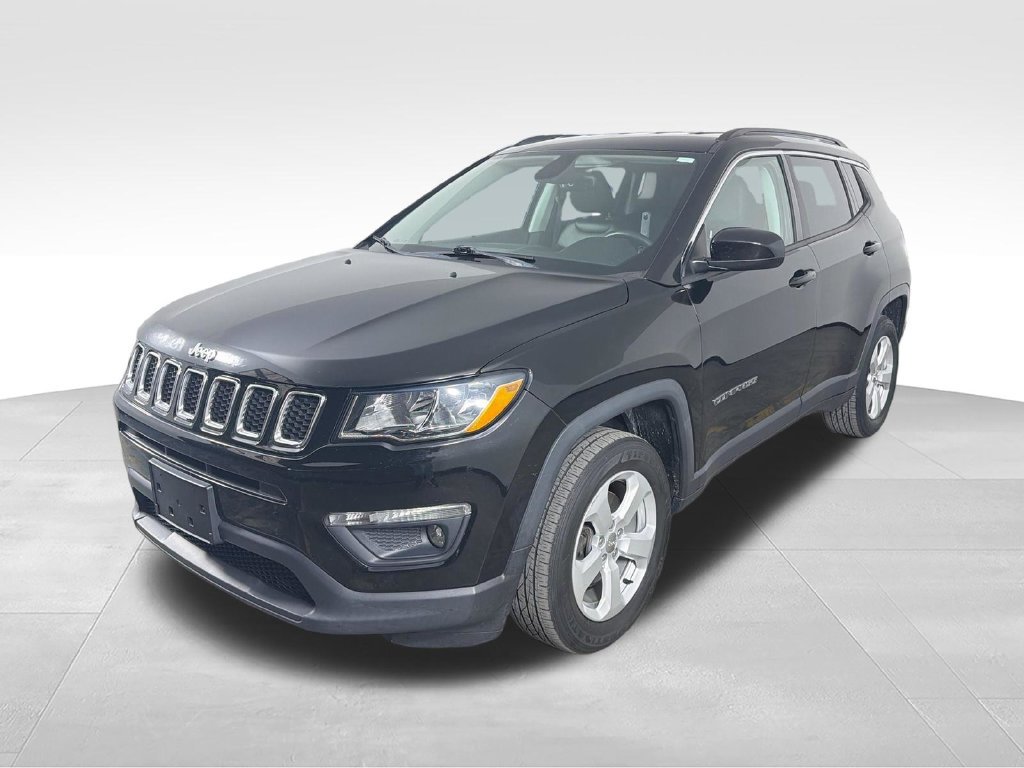 Used 2018 Jeep Compass Latitude w/ Popular Equipment Group AWD/4WD image 9