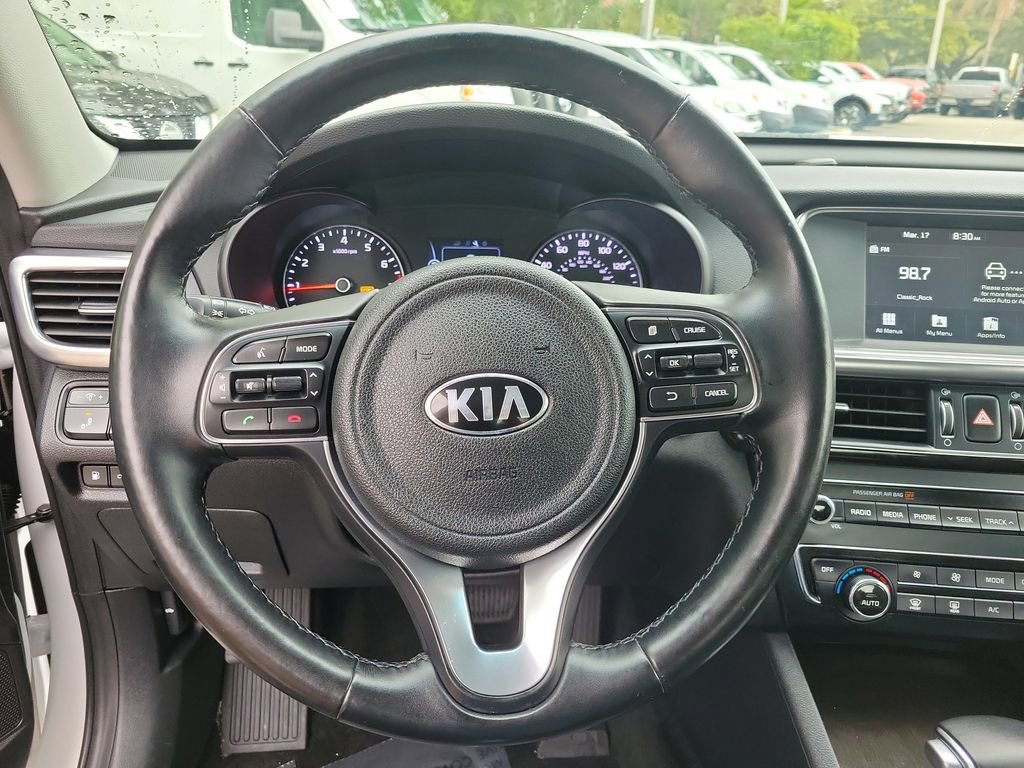Used 2018 Kia Optima EX image 23