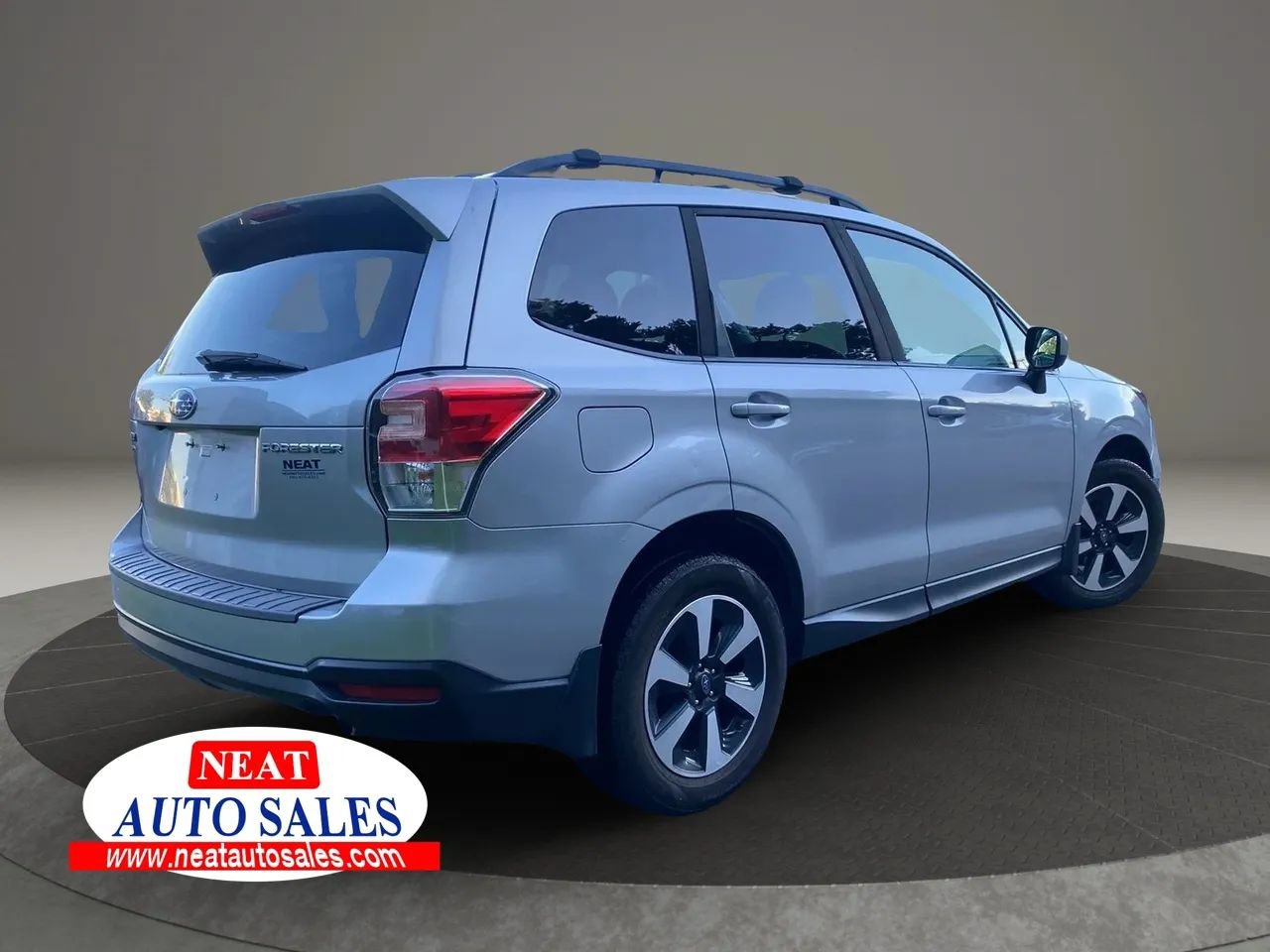 Used 2018 Subaru Forester 2.5i Premium w/ All-Weather Package AWD/4WD image 7
