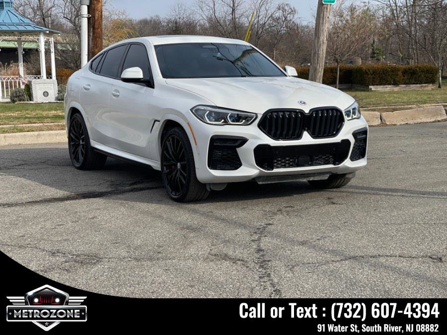 Used 2023 BMW X6 M50i w/ Executive Package image 17