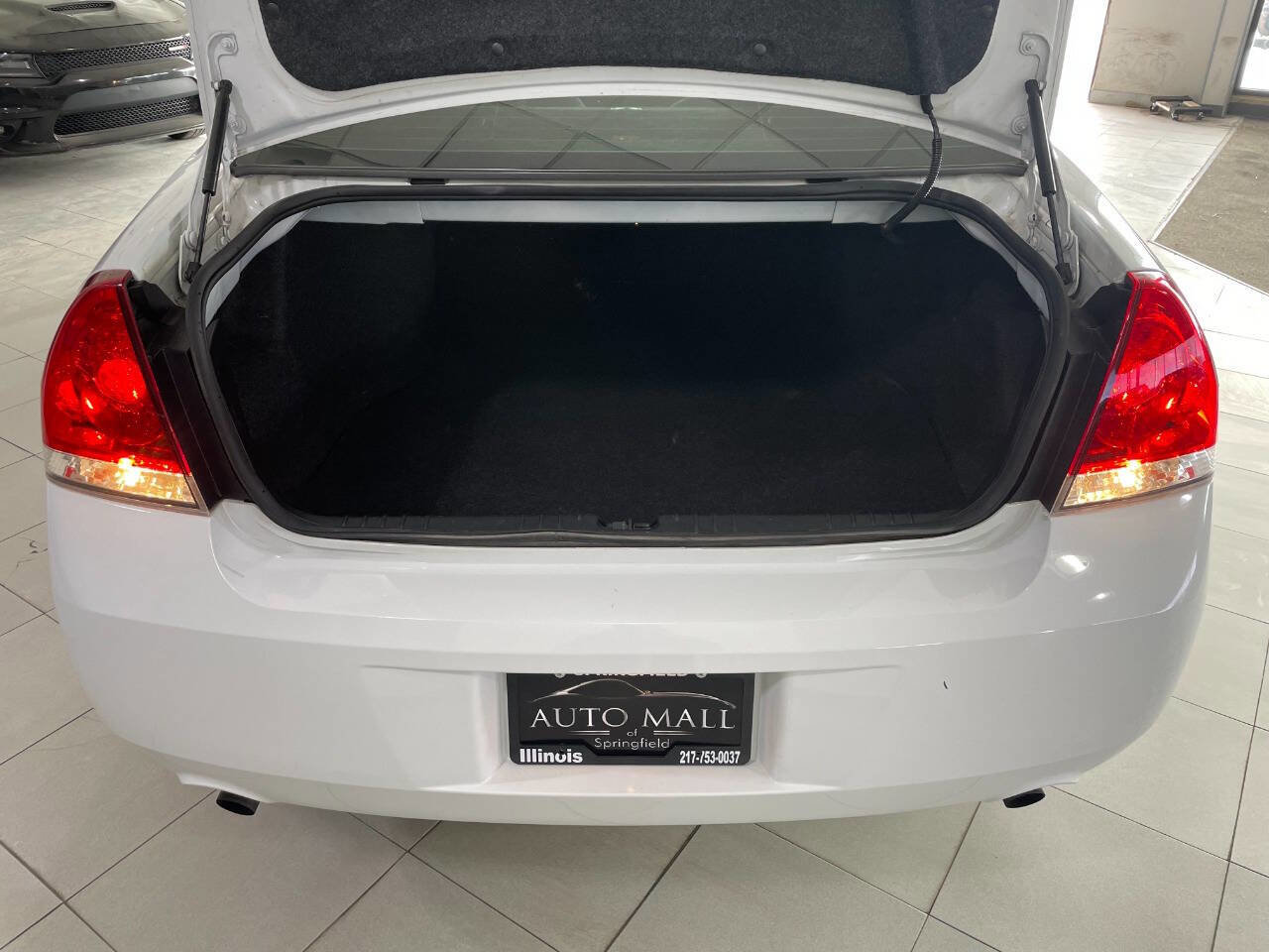 Used 2015 Chevrolet Impala Limited LS image 36