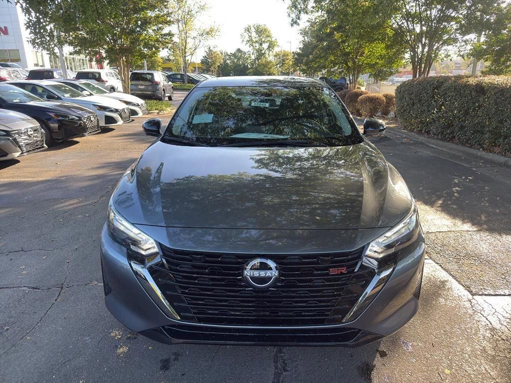 New 2025 Nissan Sentra SR image 2