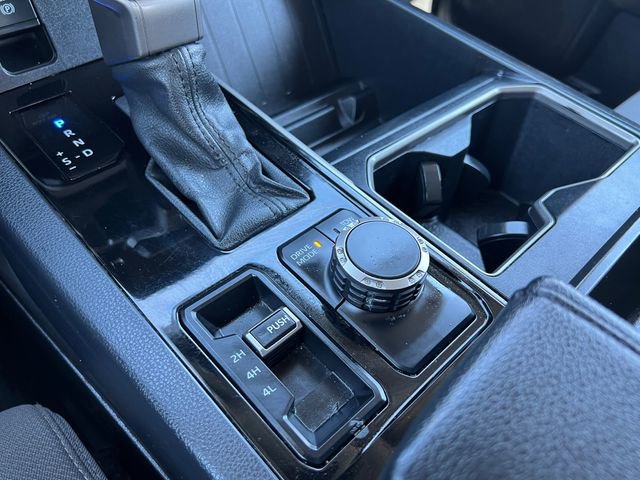 Used 2022 Toyota Tundra SR5 w/ SR5 Convenience Package image 26