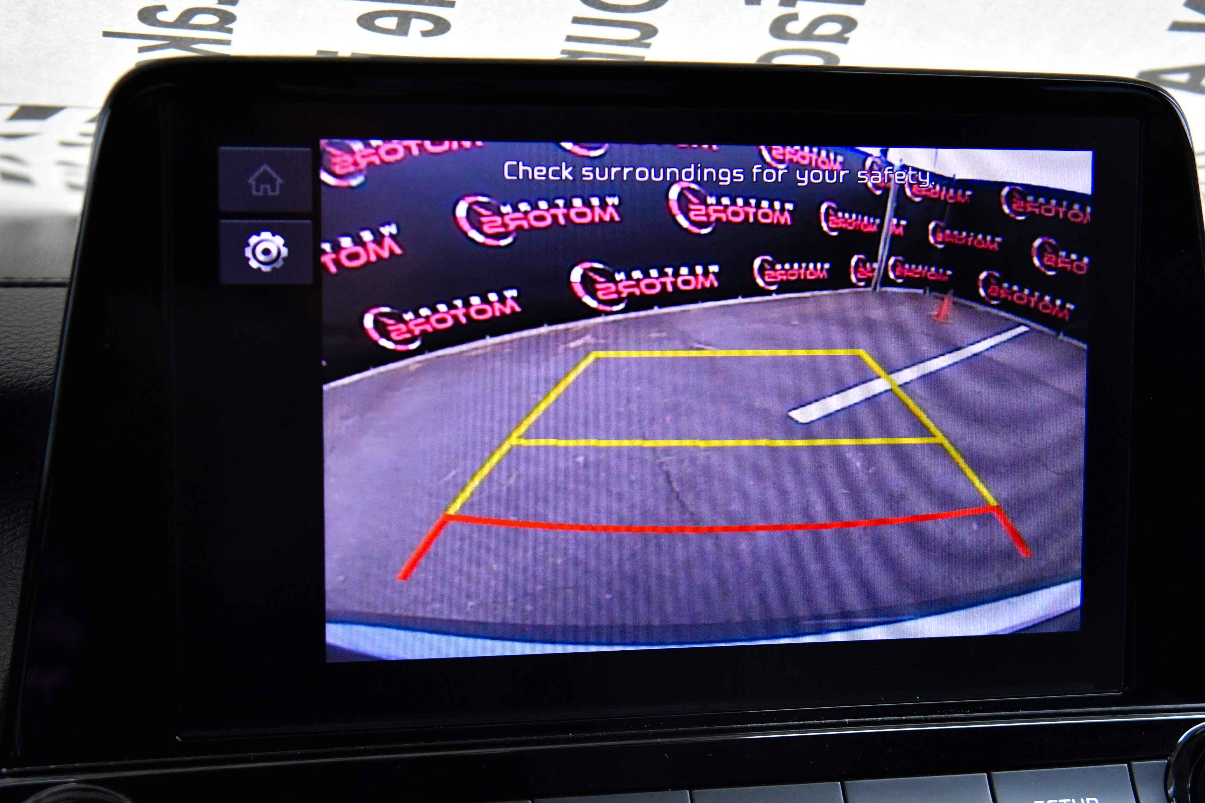 Used 2023 Kia Forte LXS image 17