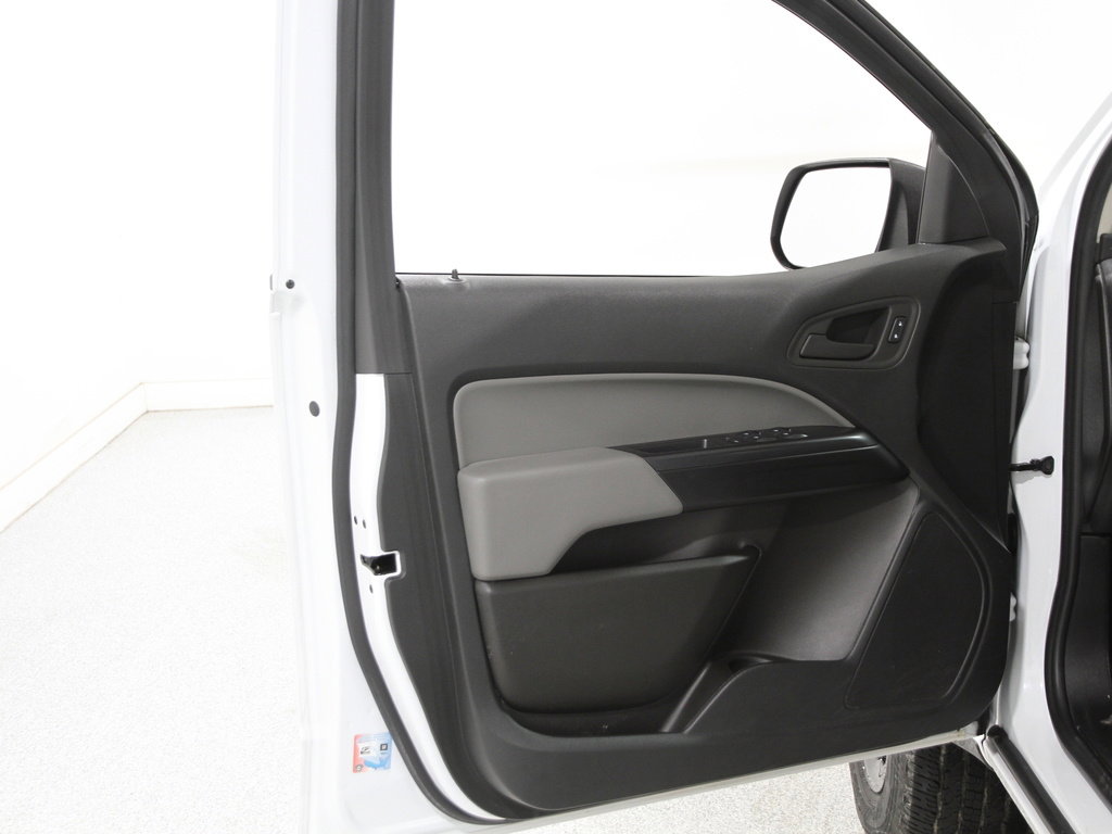 Certified 2022 Chevrolet Colorado W/T w/ WT Convenience Package image 4