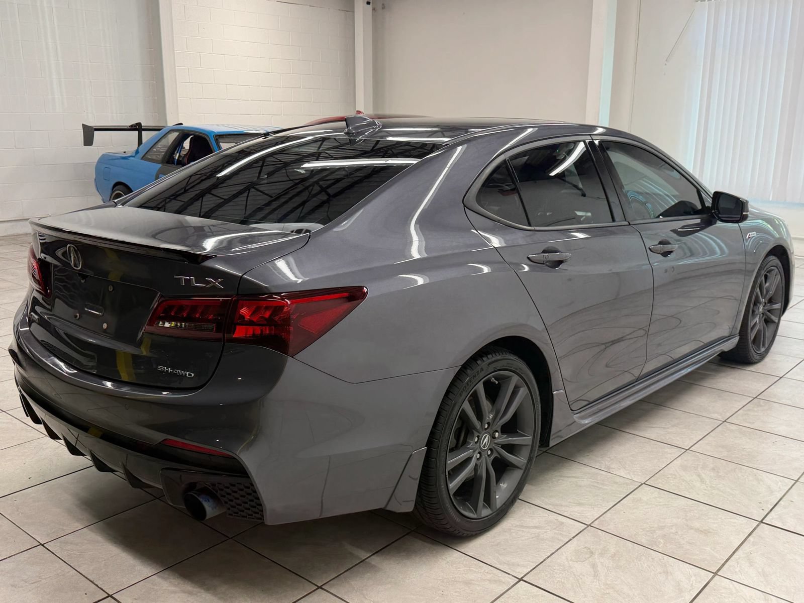Used 2018 Acura TLX w/ Technology & A-SPEC Package AWD/4WD image 9
