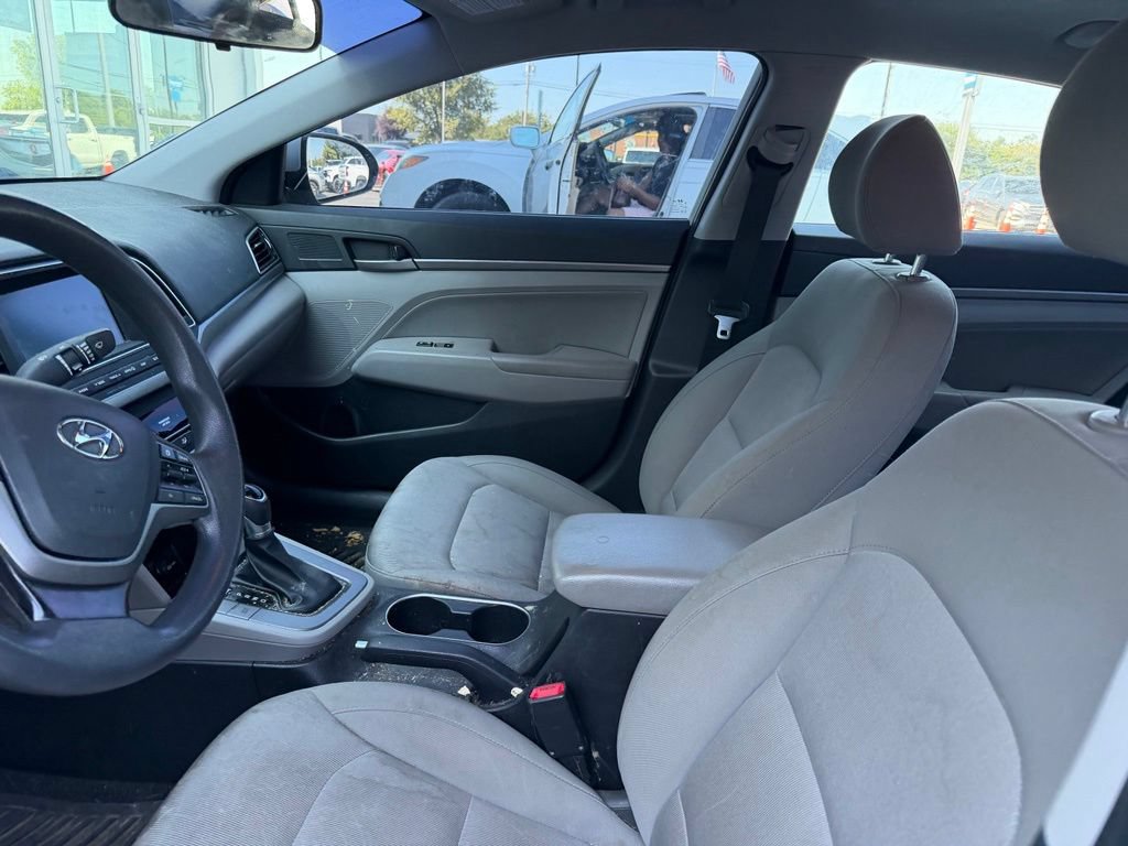 Used 2018 Hyundai Elantra SEL FWD image 6