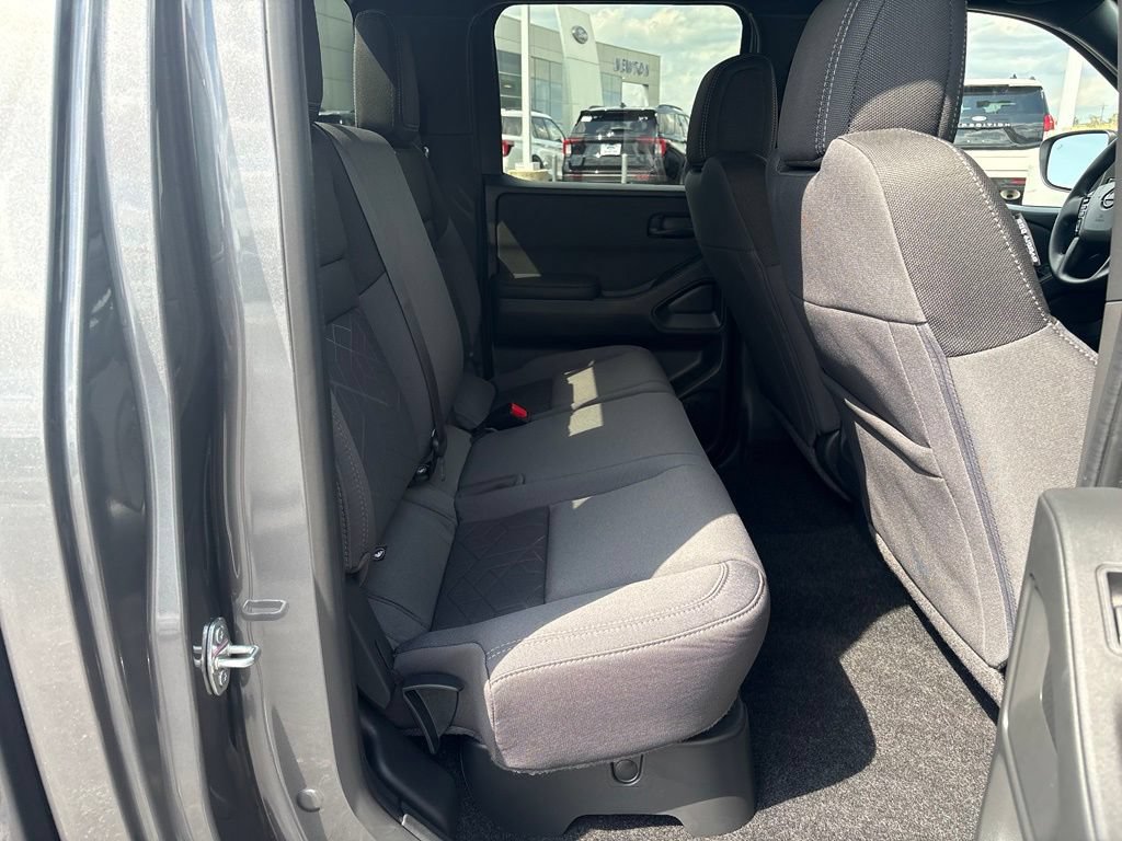 New 2027 Nissan Frontier SV w/ Tow Package AWD/4WD image 11