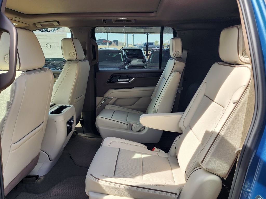 New 2026 GMC Yukon XL Denali w/ Sun & Power Step Package image 49