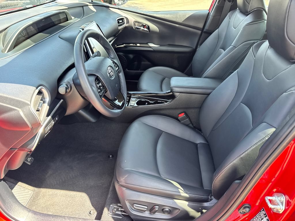 Used 2020 Toyota Prius Prime Limited w/ Carpet Mat Package FWD image 24