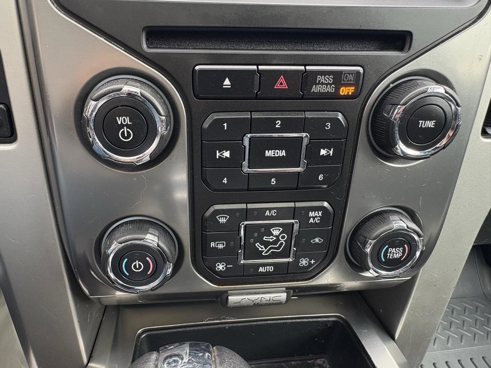 Used 2014 Ford F150 FX4 w/ Equipment Group 402A Luxury image 36