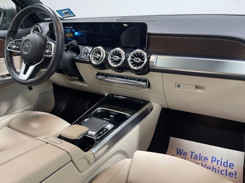Certified 2020 Mercedes-Benz GLB 250 4MATIC image 28