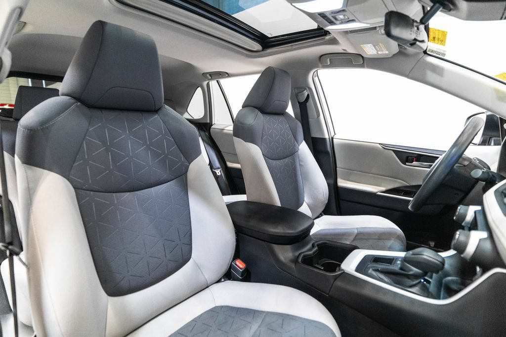 Certified 2024 Toyota RAV4 XLE w/ Convenience Package AWD/4WD image 16
