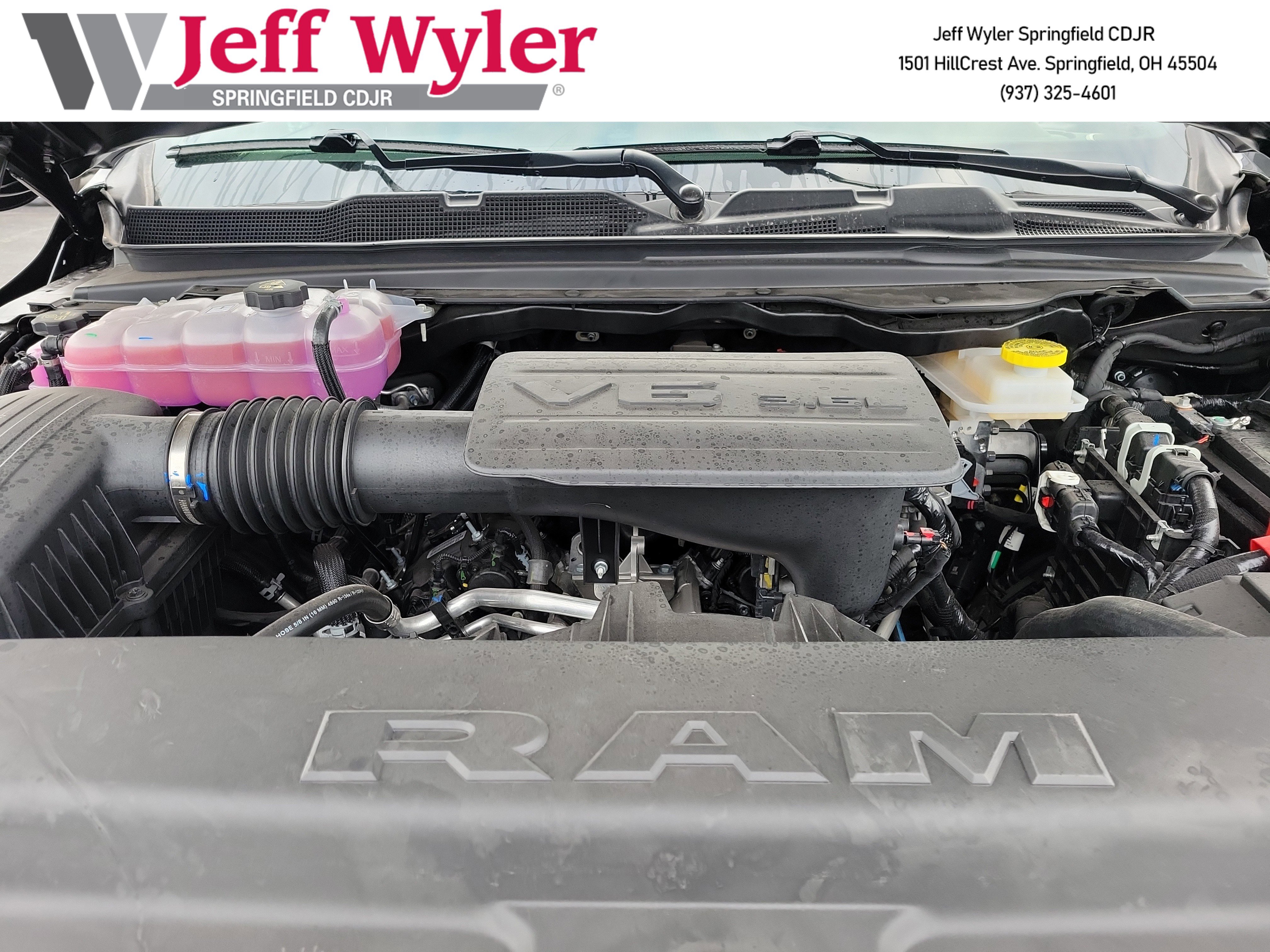 New 2025 RAM 1500 Big Horn image 17