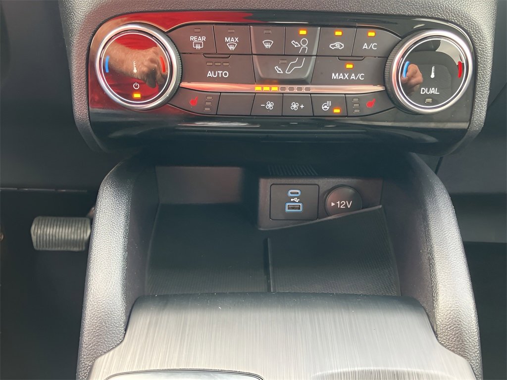Used 2022 Ford Escape SE w/ Convenience Package image 43