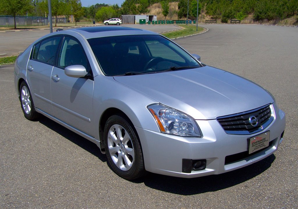 Used 2008 Nissan Maxima 3.5 SL w/ Platinum Edition Pkg image 3