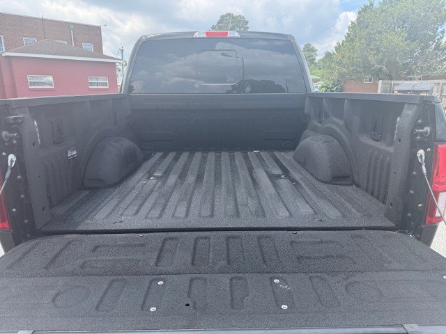 Used 2019 Ford F150 Lariat w/ Equipment Group 502A Luxury AWD/4WD image 16