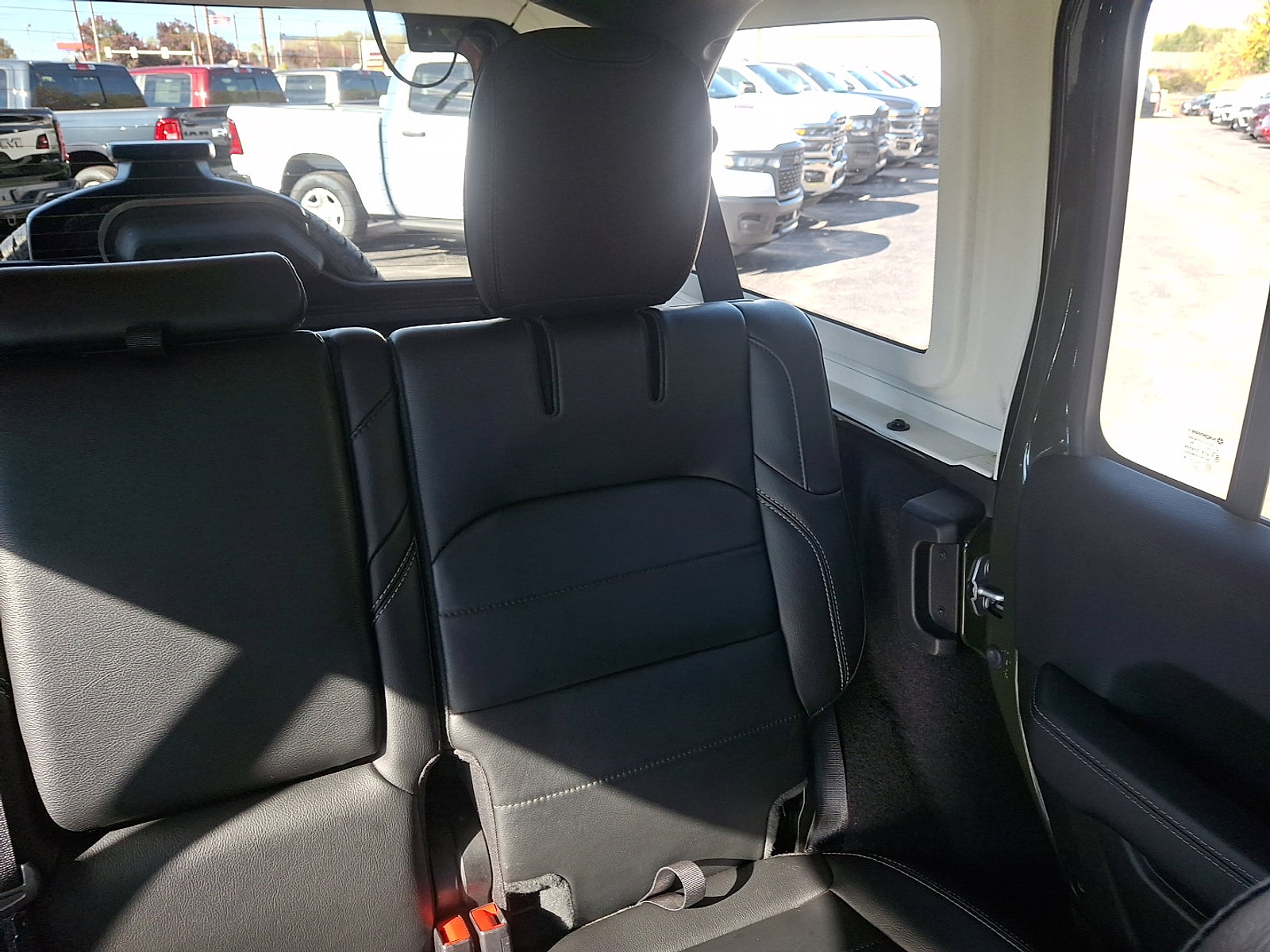 Used 2021 Jeep Wrangler Unlimited Sahara w/ Cold Weather Group image 21