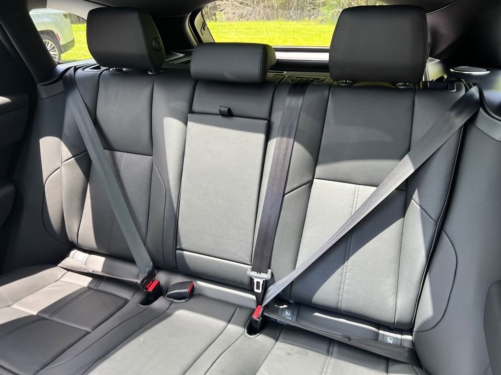 New 2026 Land Rover Range Rover Velar Dynamic SE image 23