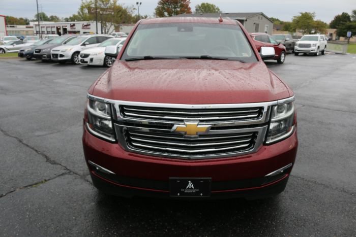 Used 2017 Chevrolet Suburban Premier image 10