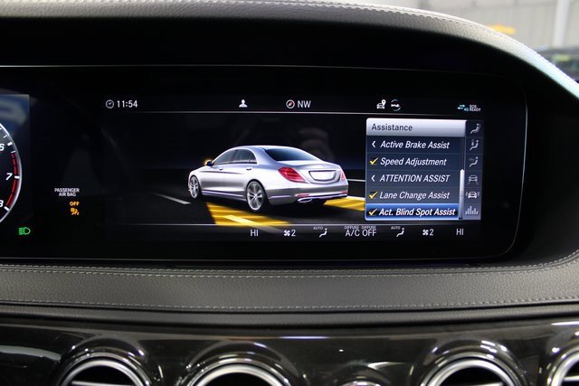 Used 2020 Mercedes-Benz S 450 Sedan image 29