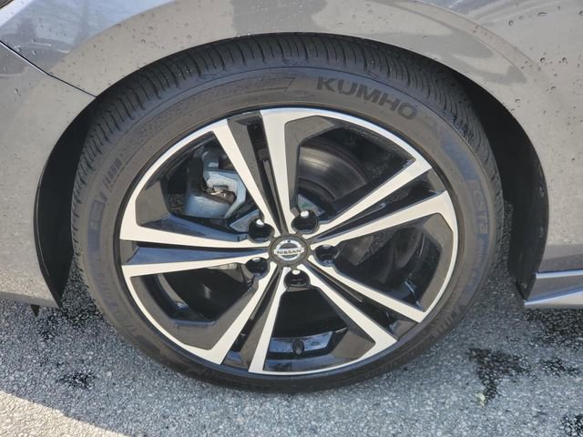 Certified 2023 Nissan Sentra SR w/ SR Premium Package image 10
