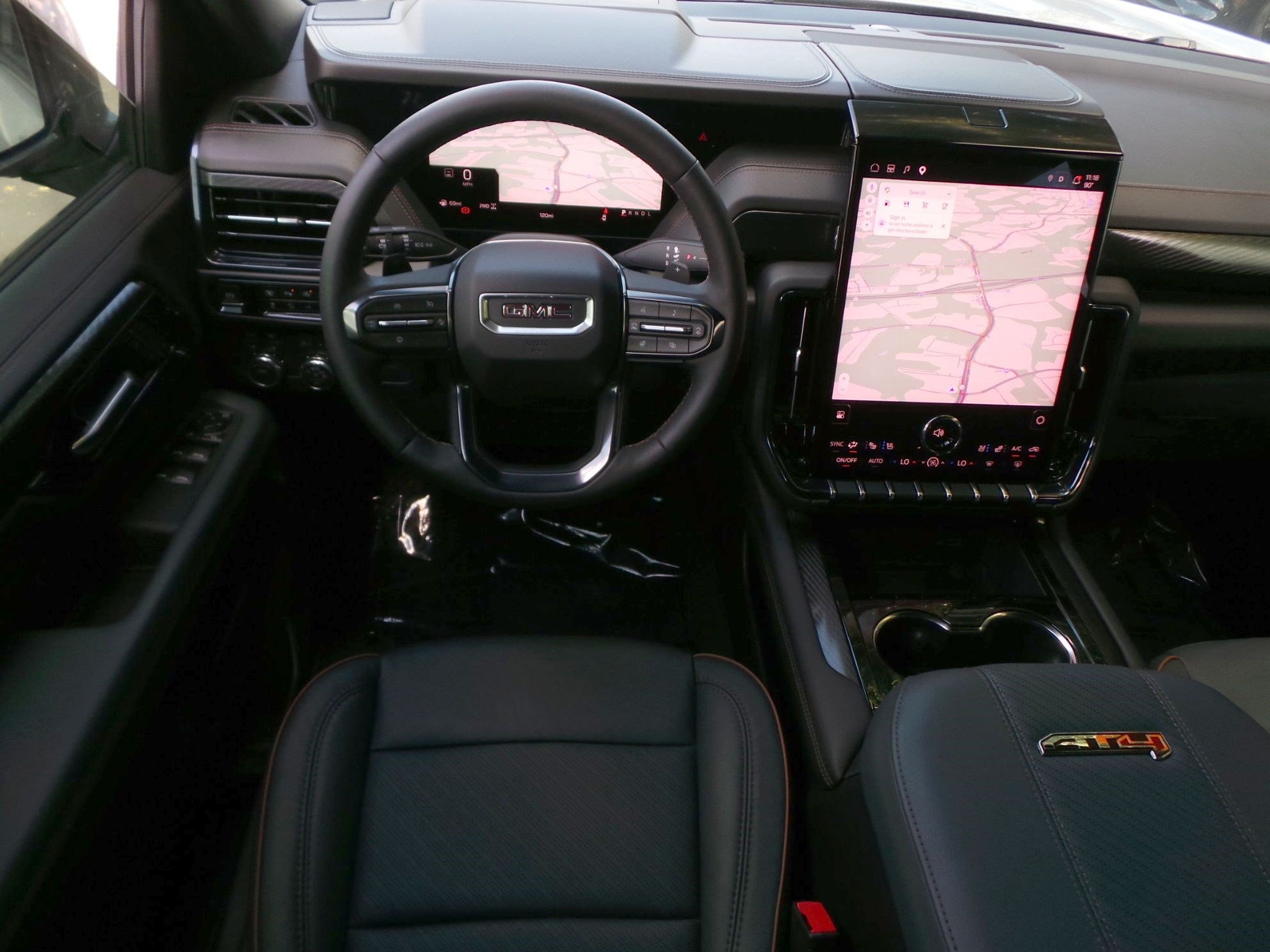 Used 2026 GMC Yukon AT4 AWD/4WD image 21