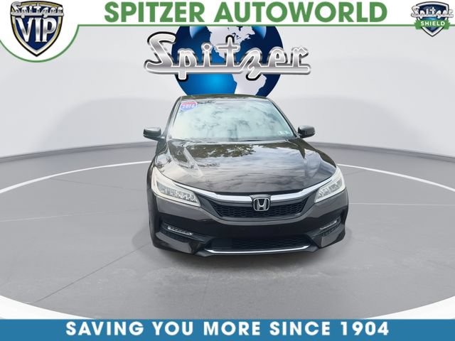 Used 2016 Honda Accord Touring image 3