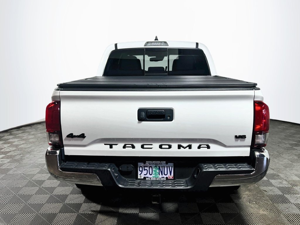 Certified 2022 Toyota Tacoma SR5 w/ Black Out Package (TMS) AWD/4WD image 6