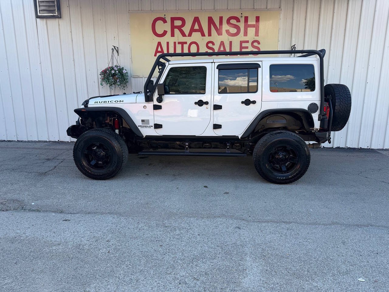 Used 2014 Jeep Wrangler Unlimited Rubicon w/ Connectivity Group AWD/4WD image 6