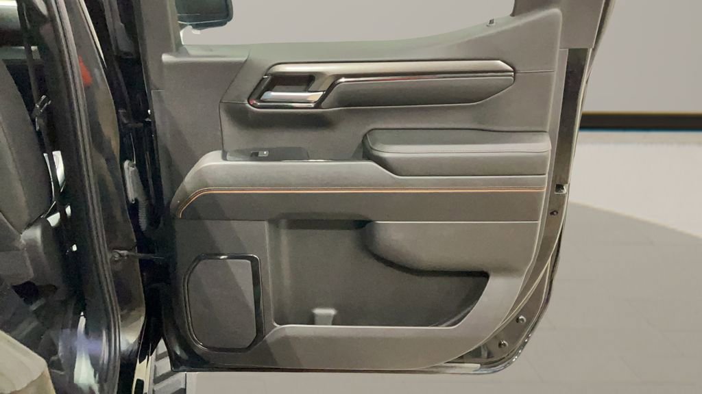 Used 2022 GMC Sierra 1500 AT4 w/ AT4 Preferred Package image 22