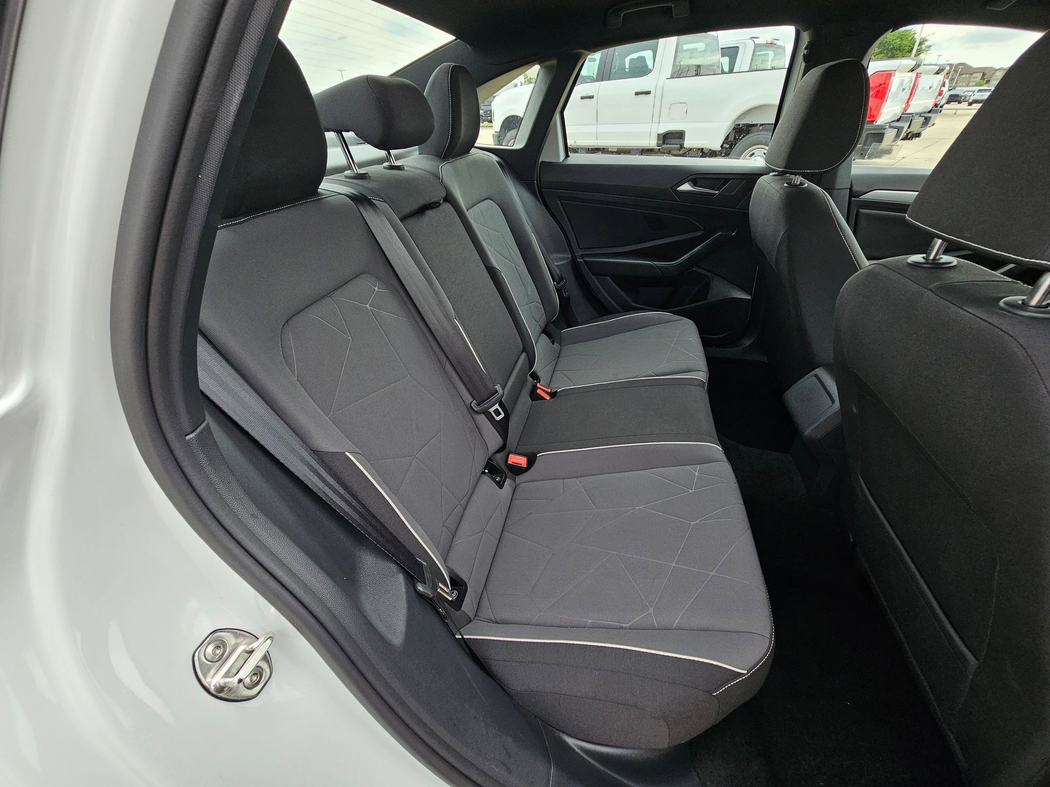 Used 2025 Volkswagen Jetta Sport FWD image 28