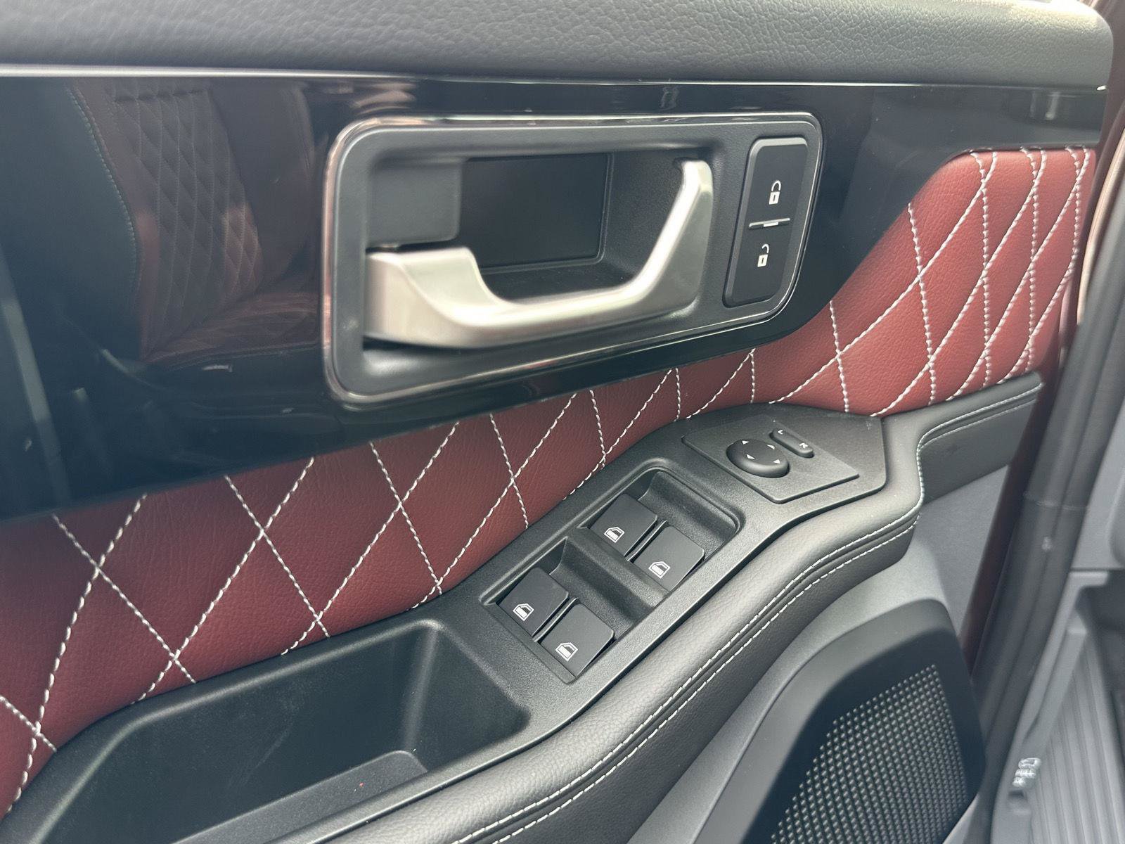 New 2026 INEOS Grenadier Station Wagon AWD/4WD image 15