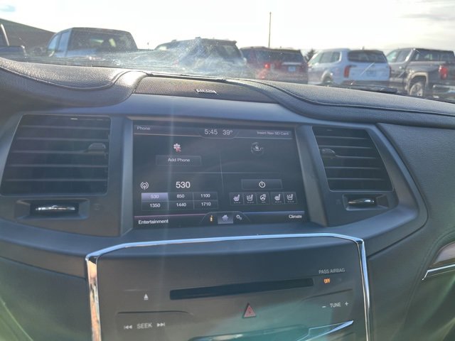 Used 2013 Lincoln MKS image 37