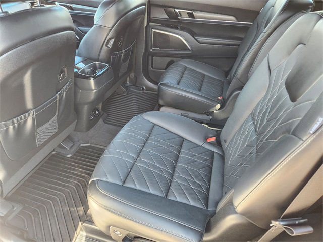 Used 2025 Kia Telluride SX Prestige X-Pro image 16