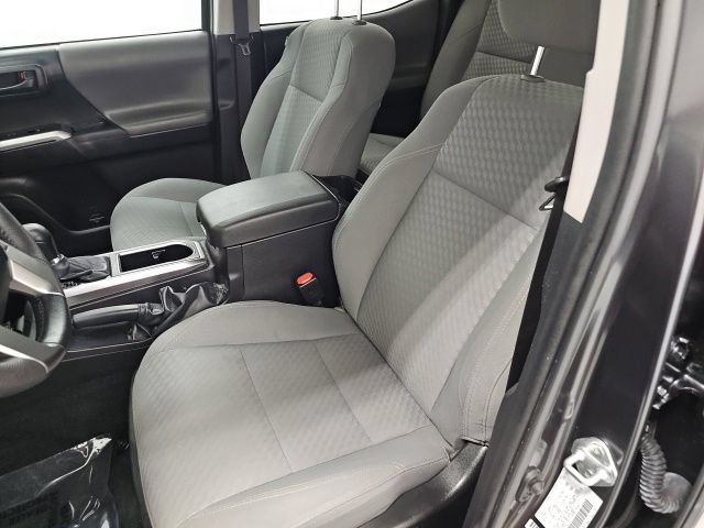 Certified 2023 Toyota Tacoma SR5 AWD/4WD image 16