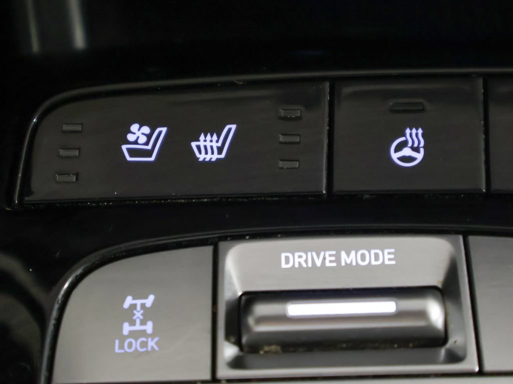 Certified 2024 Hyundai Tucson Limited AWD/4WD image 49
