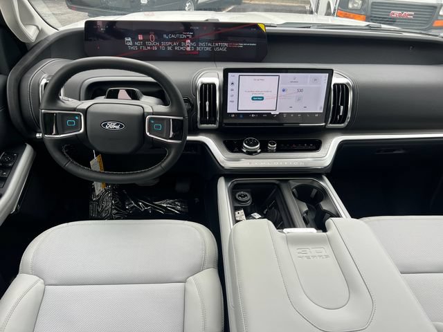 New 2027 Ford Expedition Max Platinum RWD image 18