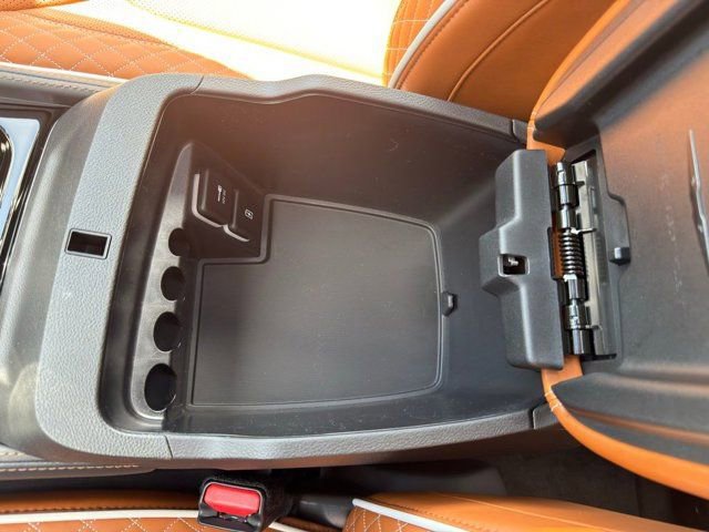 New 2026 Chrysler Pacifica Pinnacle w/ Trailer Tow Group image 26