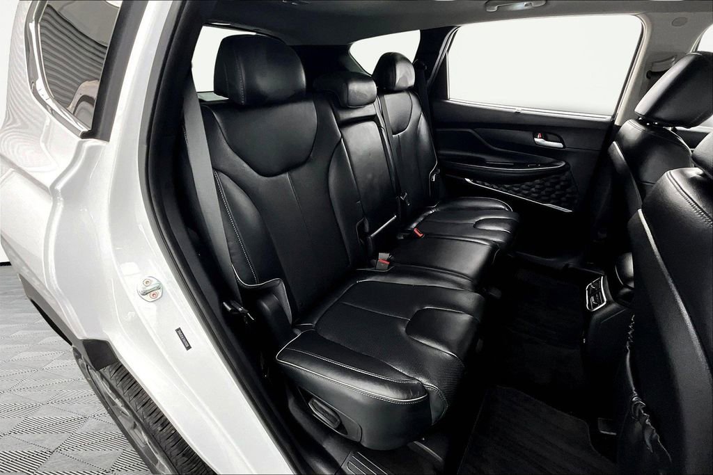 Used 2022 Hyundai Santa Fe Limited image 27