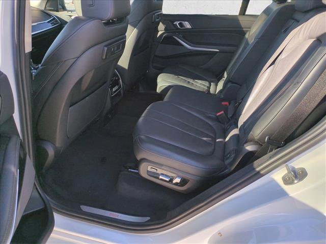 Used 2020 BMW X7 xDrive40i w/ Premium Package image 21