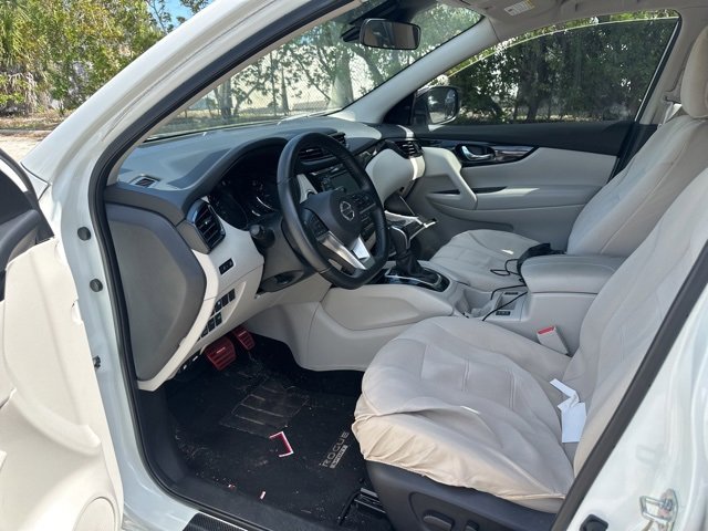 Used 2022 Nissan Rogue Sport SL image 16