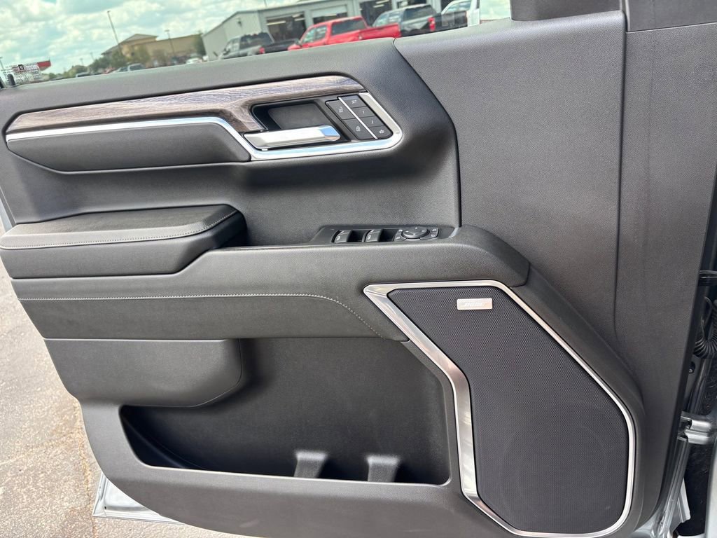 Used 2024 Chevrolet Silverado 1500 LTZ w/ Technology Package image 21