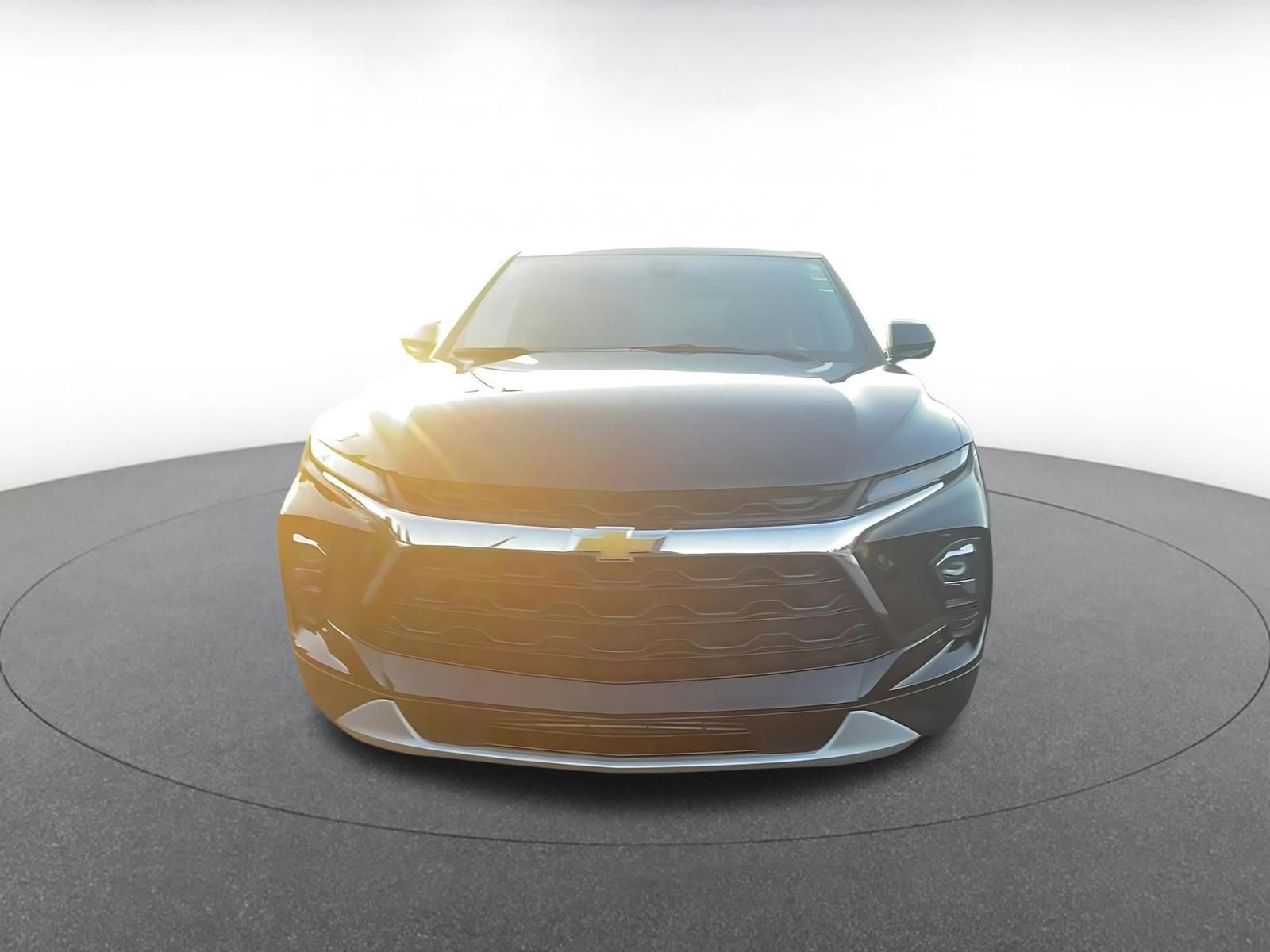 Used 2025 Chevrolet Blazer LT image 4