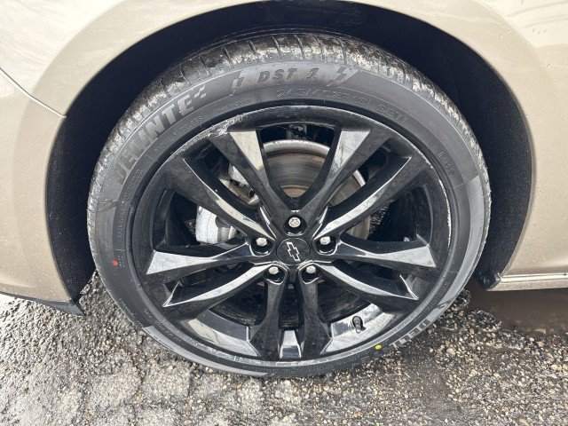 Certified 2022 Chevrolet Malibu LT w/ Leather Package image 18